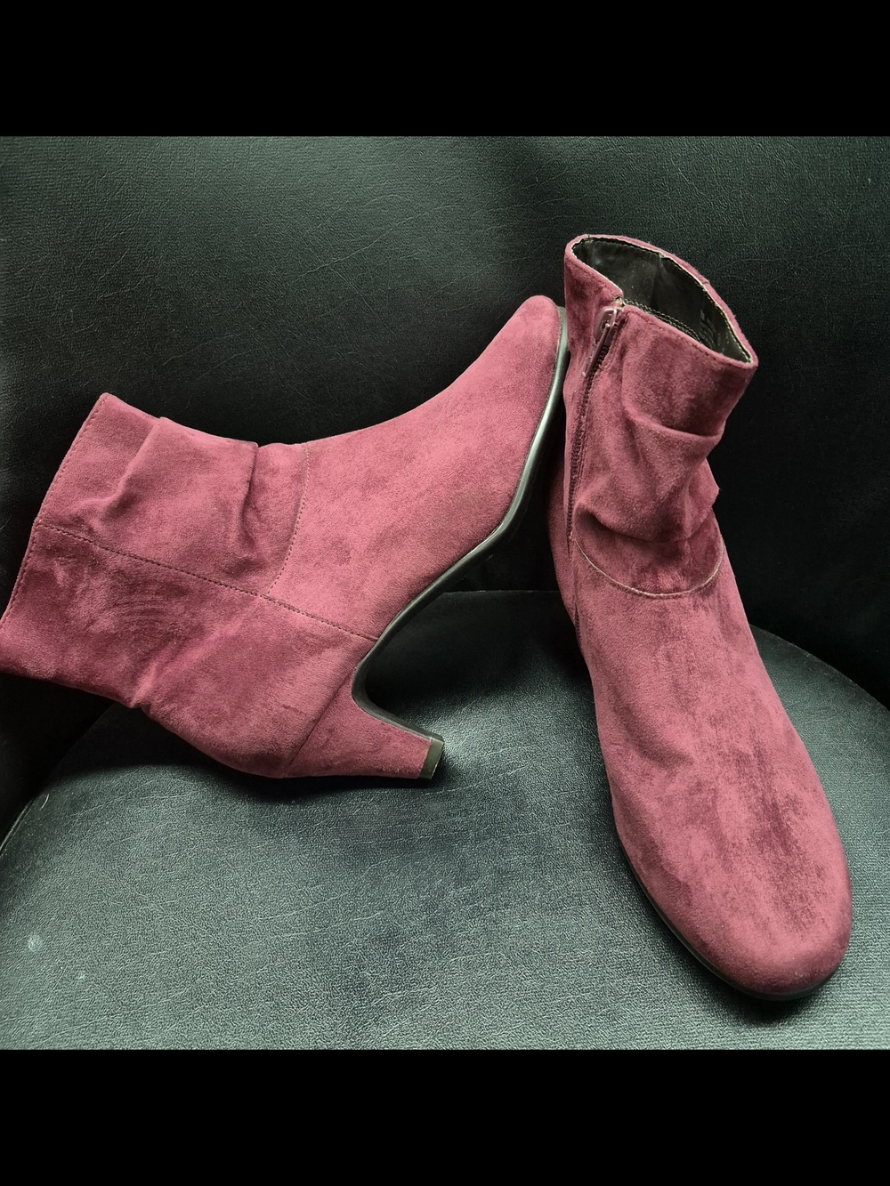 AEROSOLES Heelrest Ankle Booties with Side Zip Women's Size 9